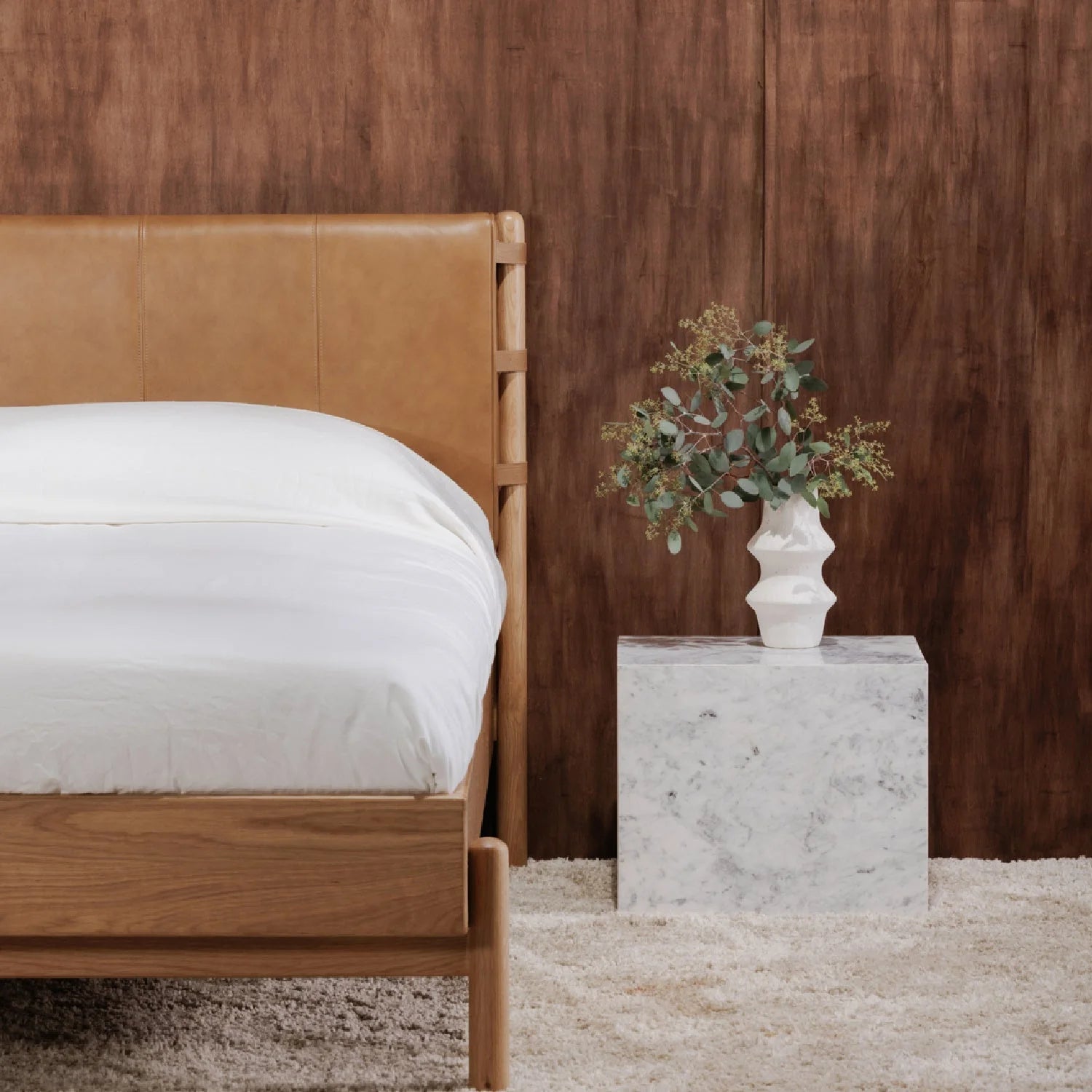 Luxury Modern Brown Leather Bed European Style for Villa