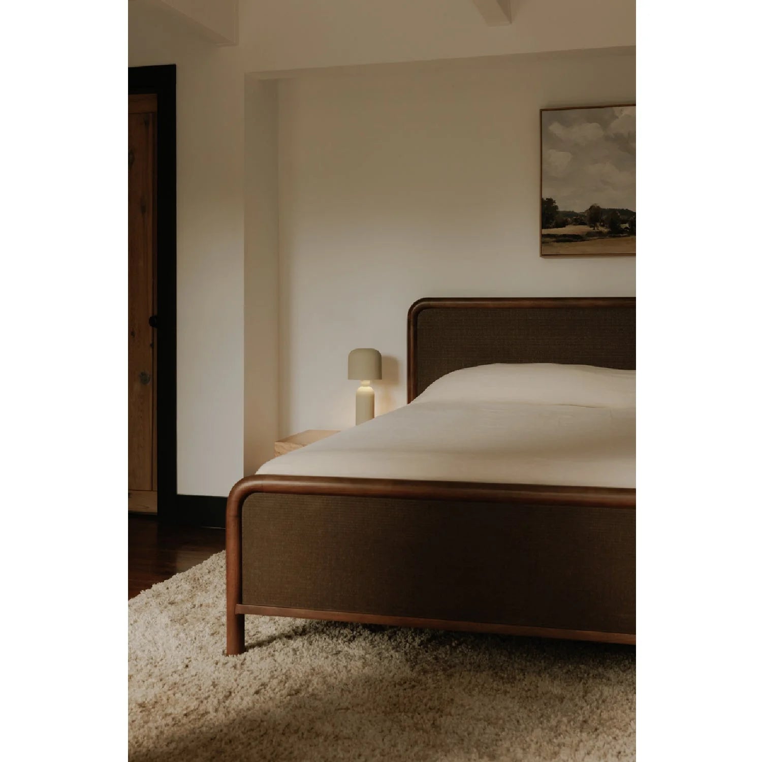 Luxury Modern Brown Tatami Bed European Style for Villa