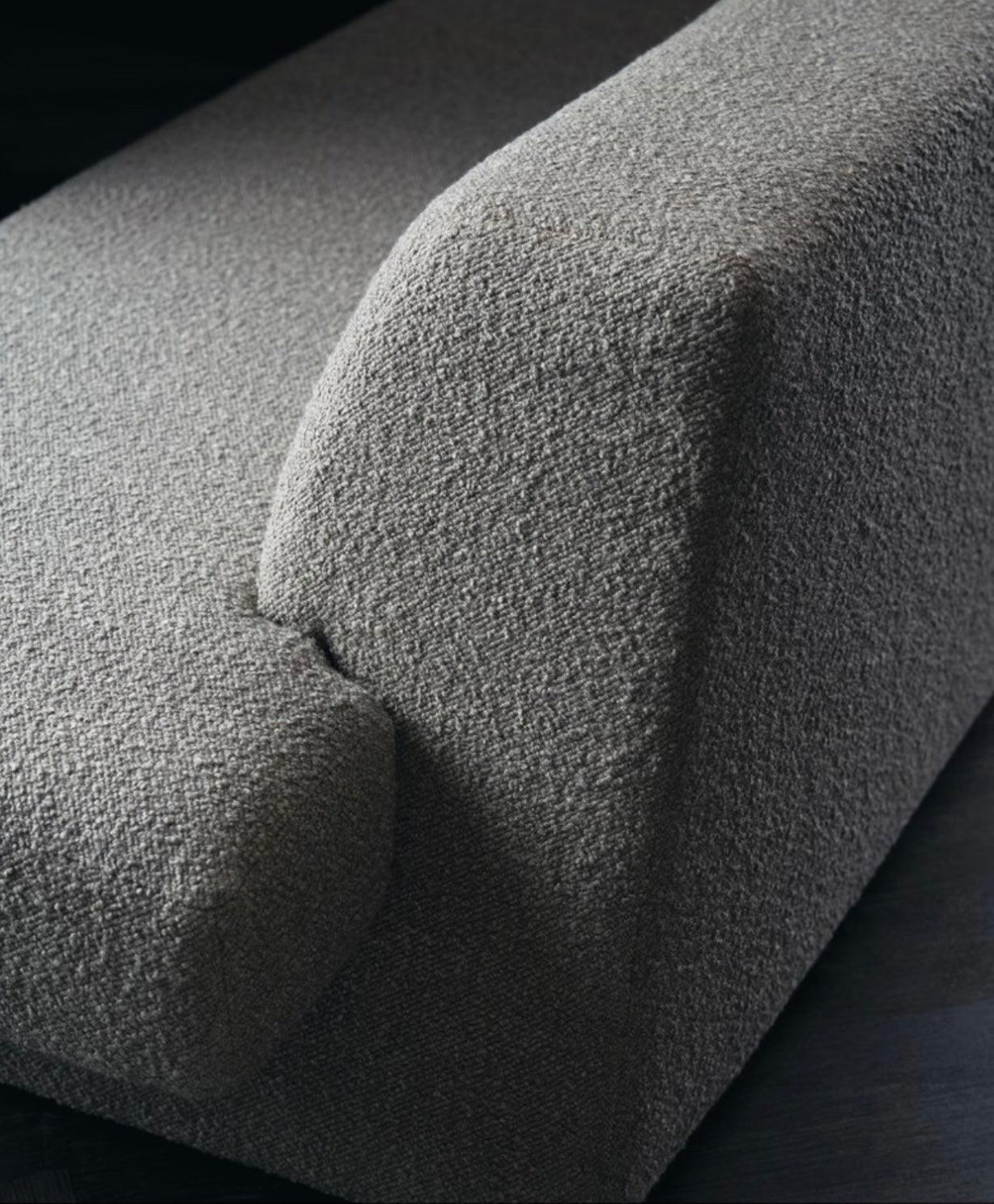 Luxury Modern Cali Sofa European Style for Villa