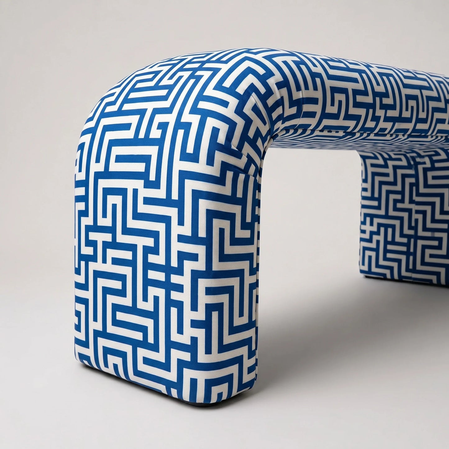 Luxury Modern Cascada Bench European Style for Villa