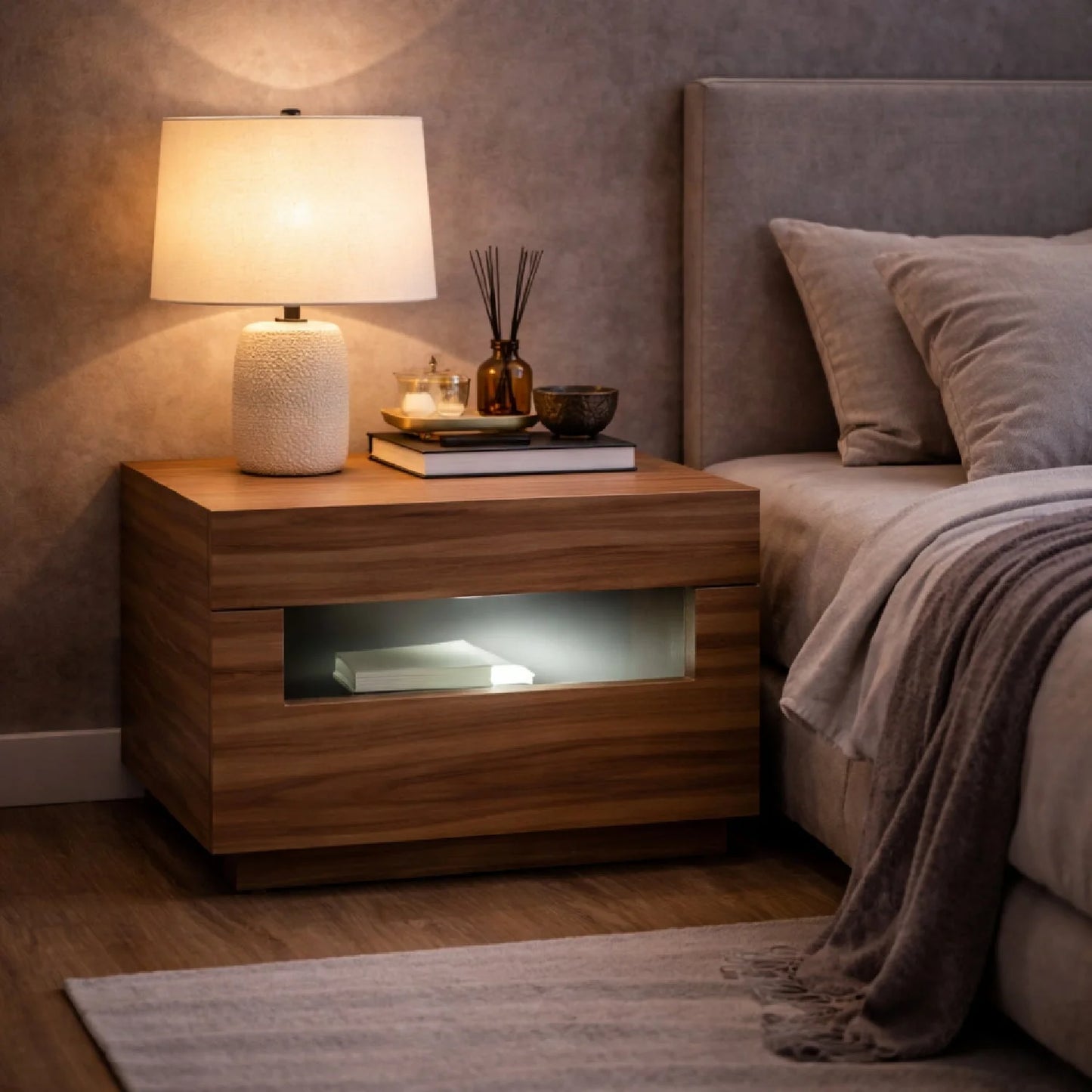Luxury Modern Ceres Walnut 2-Drawer Nightstand European Style for Villa