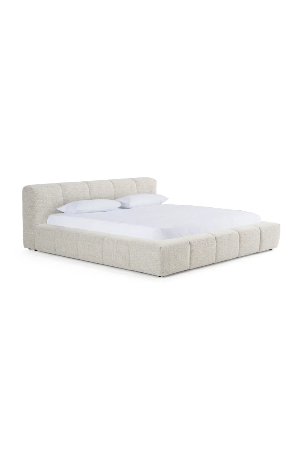 Luxury Modern Channel Tufted Cream Bed European Style for Villa