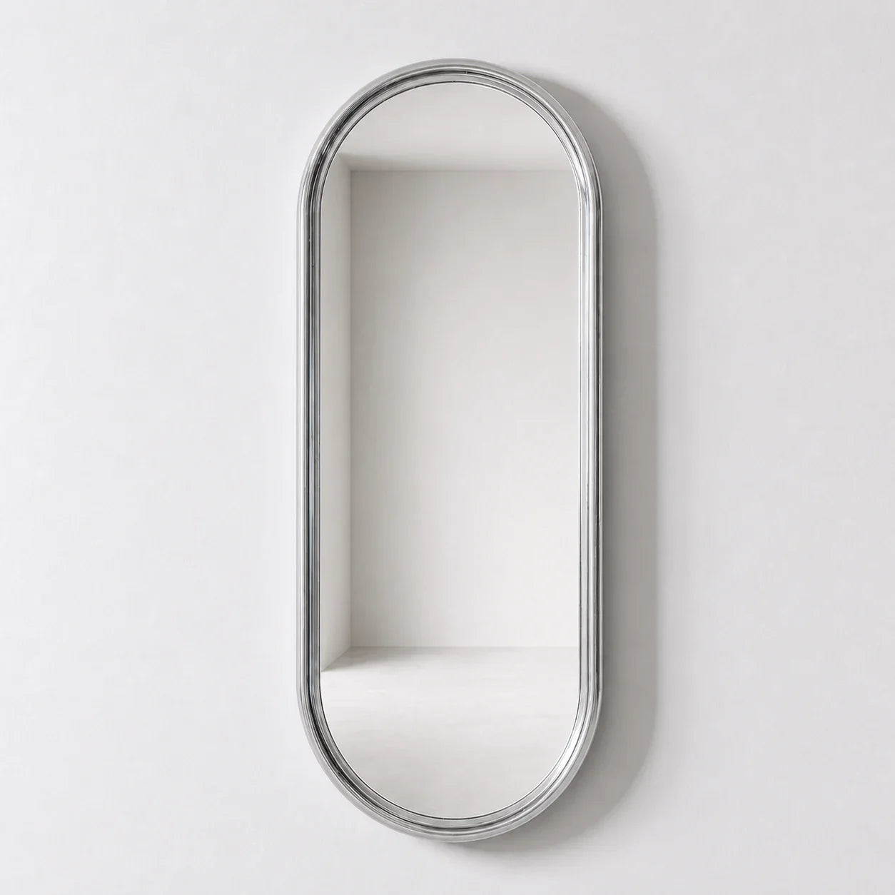 Luxury Modern Chrome Pill Mirror European Style for Villa