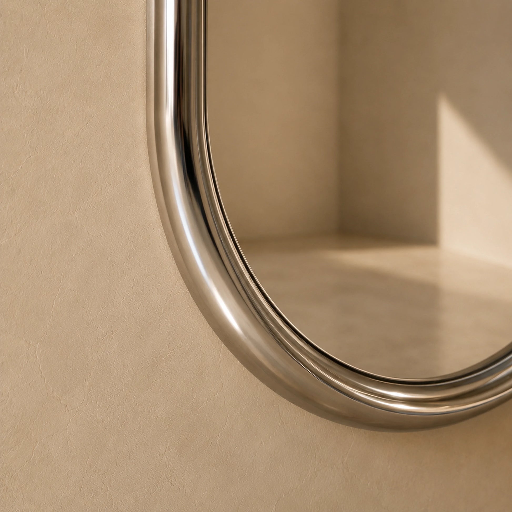 Luxury Modern Chrome Pill Mirror European Style for Villa