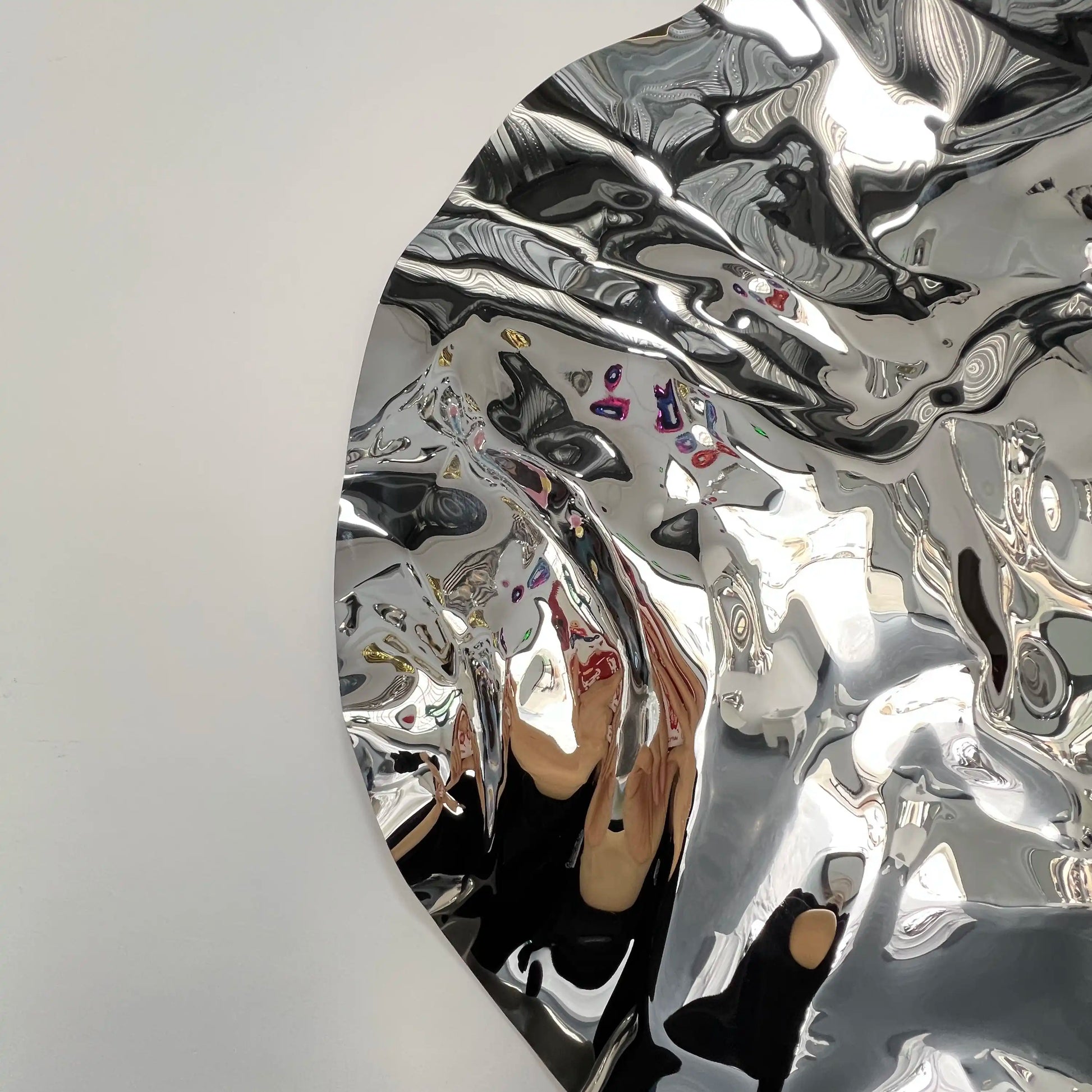 Luxury Modern Chrome Relief Mirror European Style for Villa