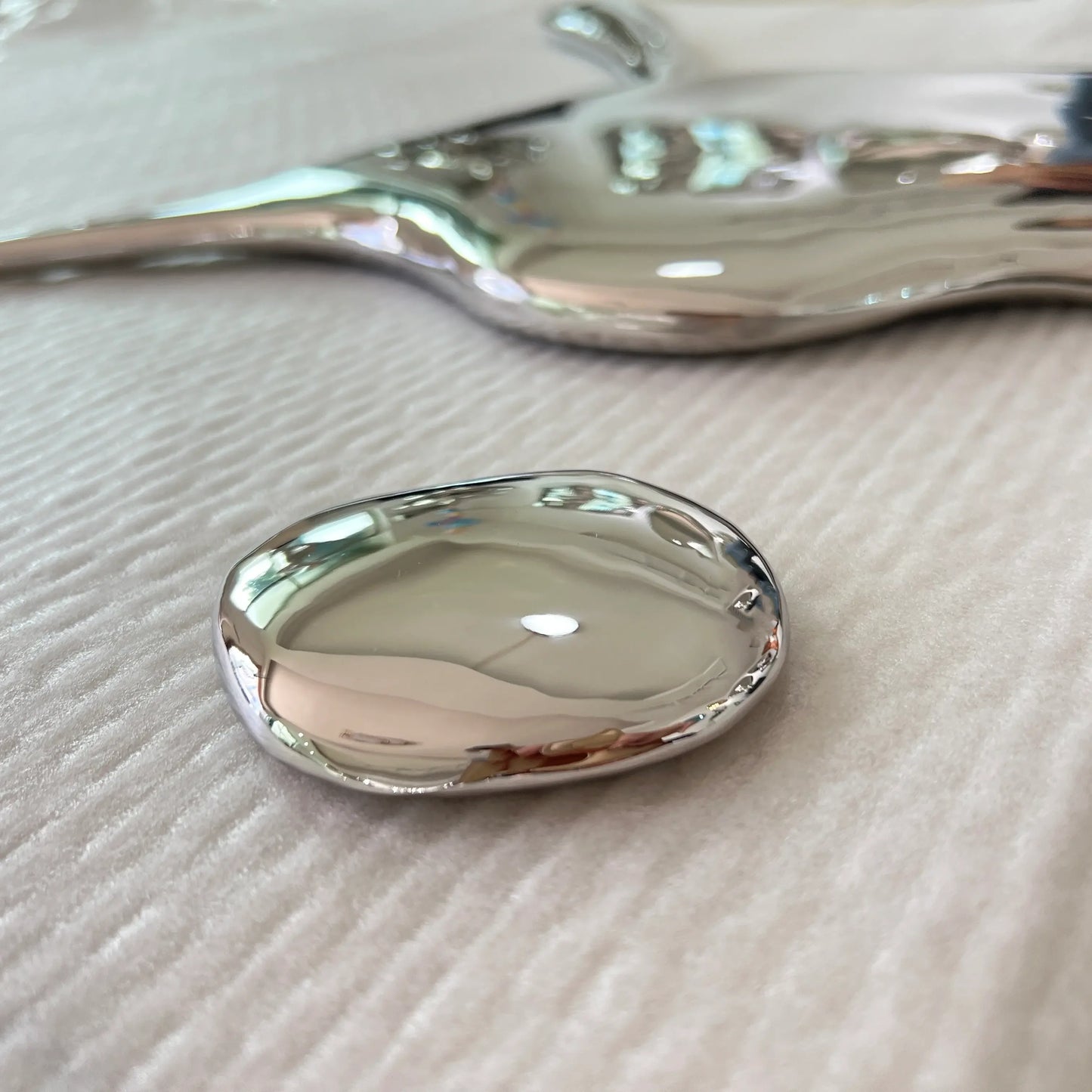 Luxury Modern Chrome Splat Mirror European Style for Villa