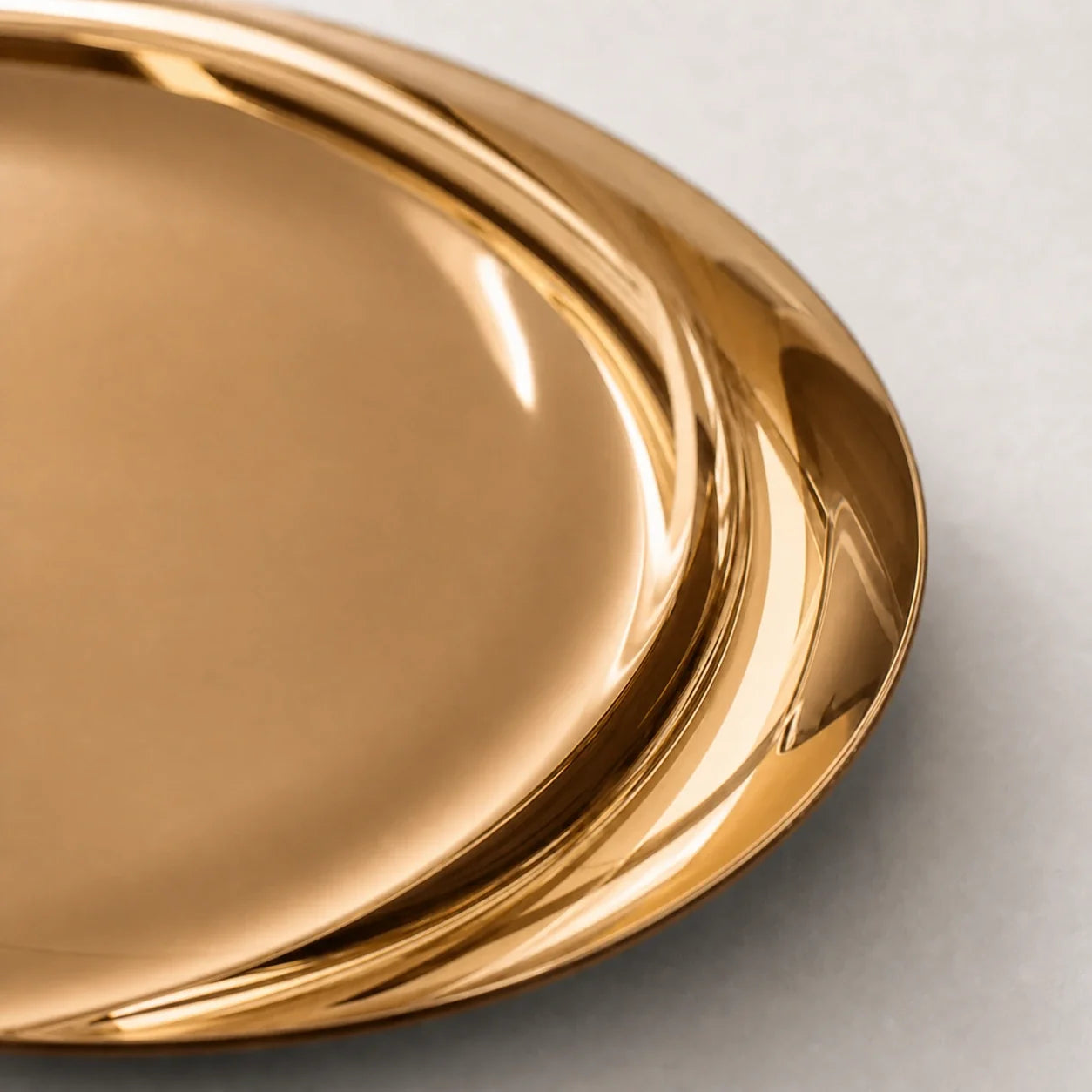 Luxury Modern Concave Bronze Mirror European Style for Villa