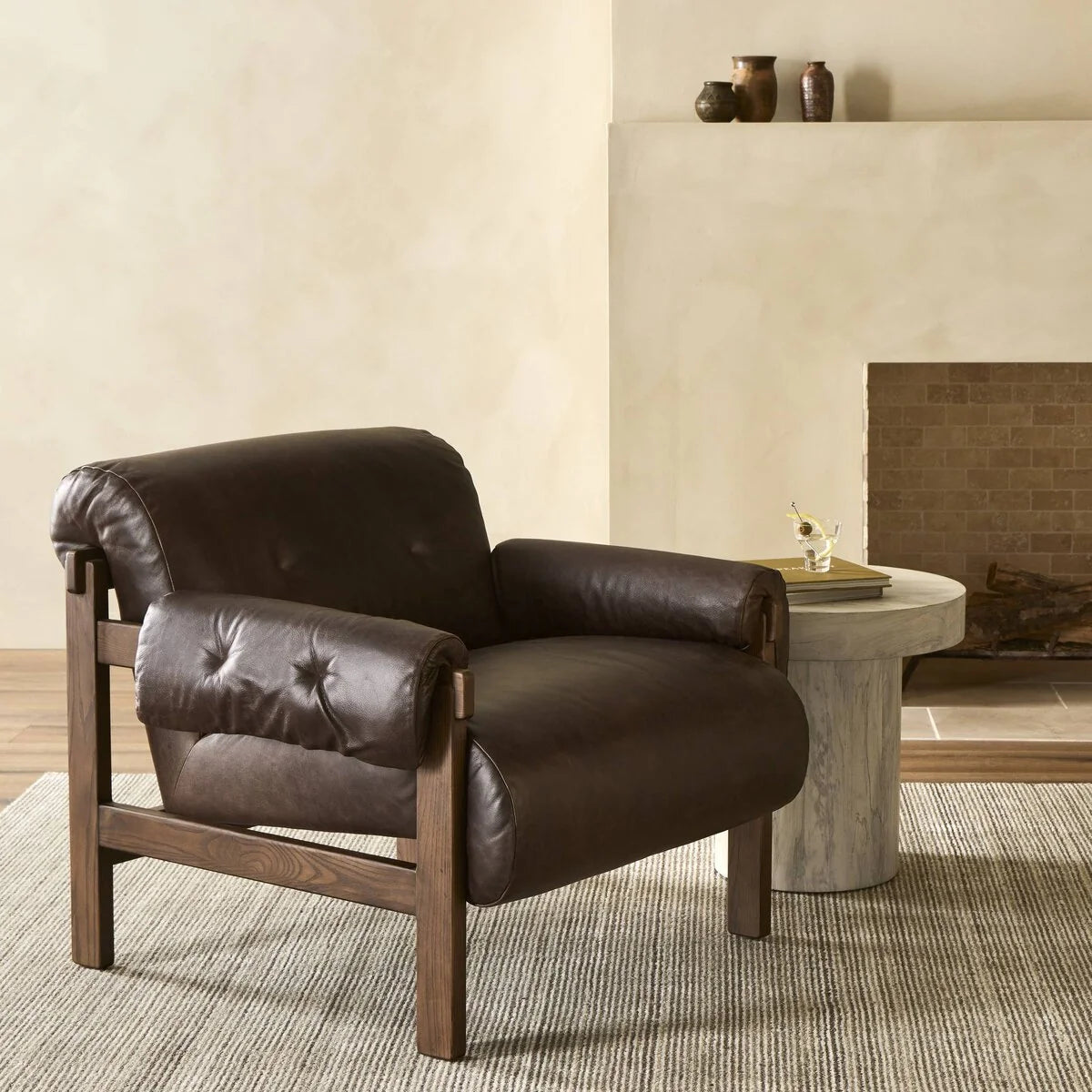 Luxury Modern Cora Accent Chair European Style for Villa