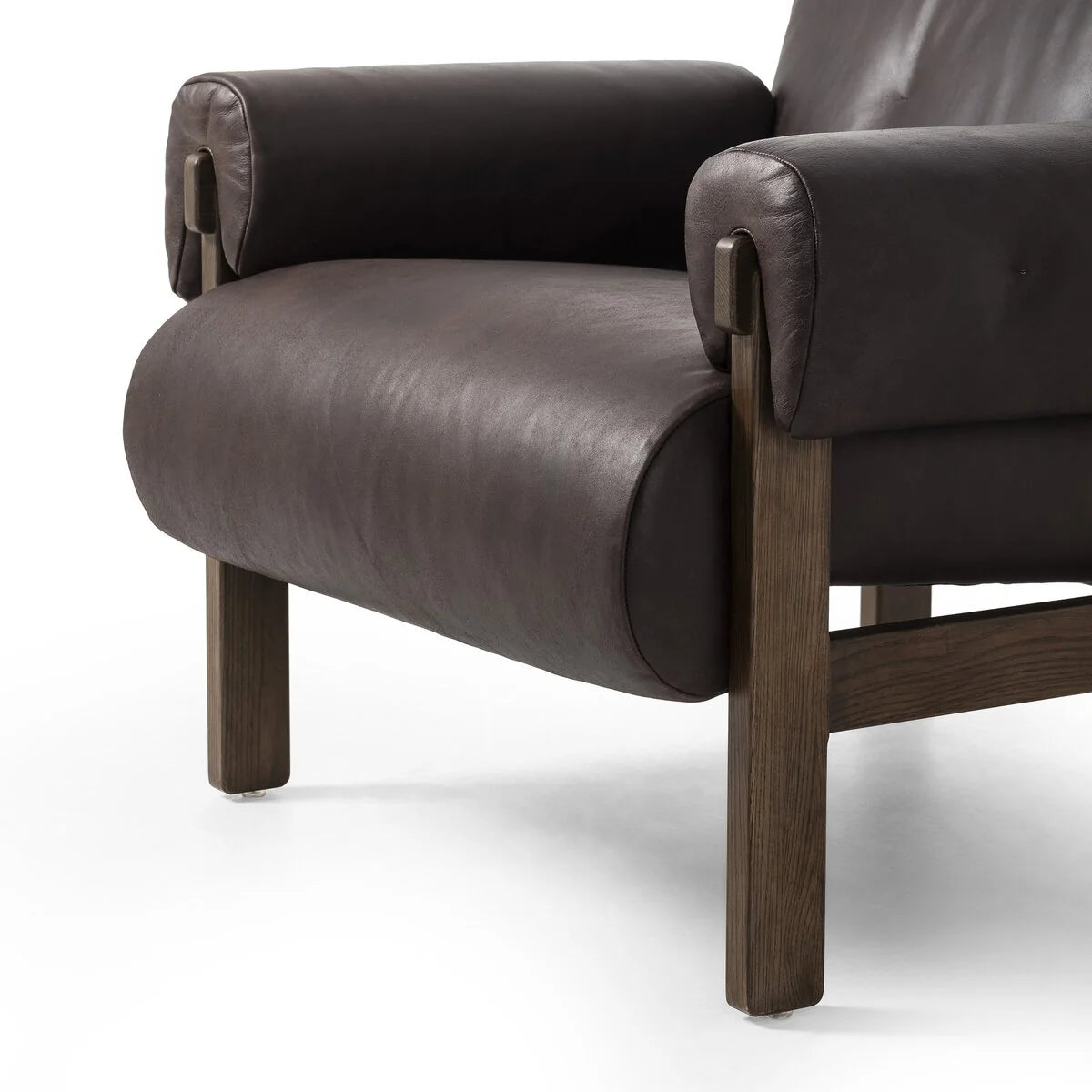 Luxury Modern Cora Accent Chair European Style for Villa