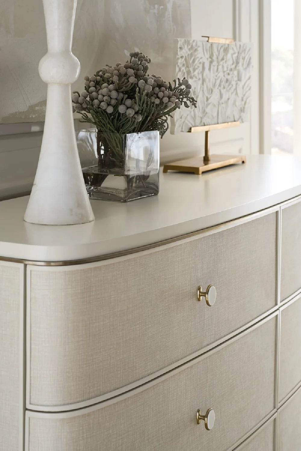 Luxury Modern Cream Linen Dresser European Style for Villa