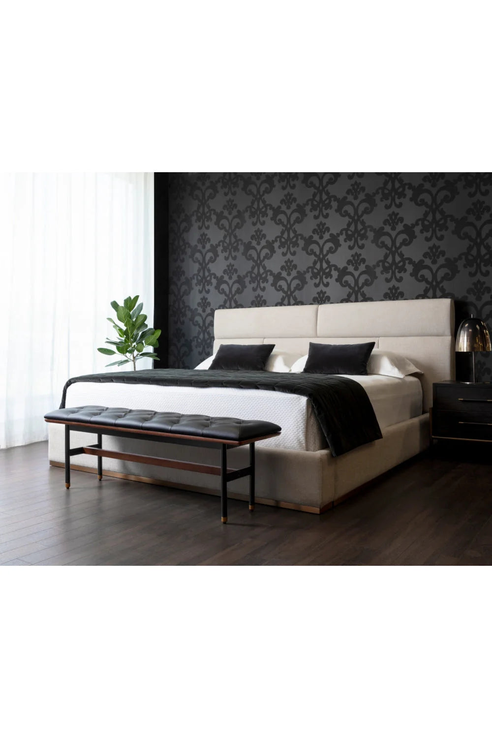 Luxury Modern Cream Upholstered Bed European Style for Villa