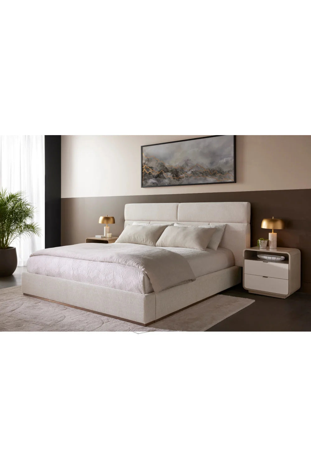 Luxury Modern Cream Upholstered Bed European Style for Villa