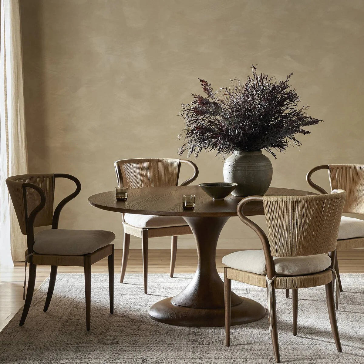Luxury Modern Eastman Dining Table European Style for Villa