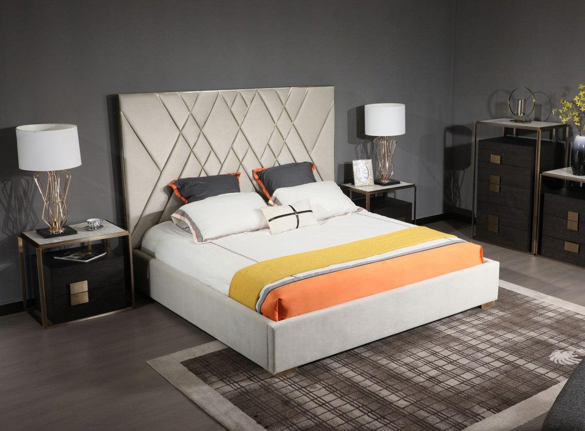 Luxury Modern Elda Bed European Style for Villa