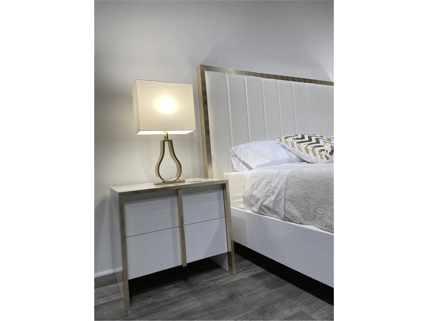 Luxury Modern Farah Bedroom Set European Style for Villa