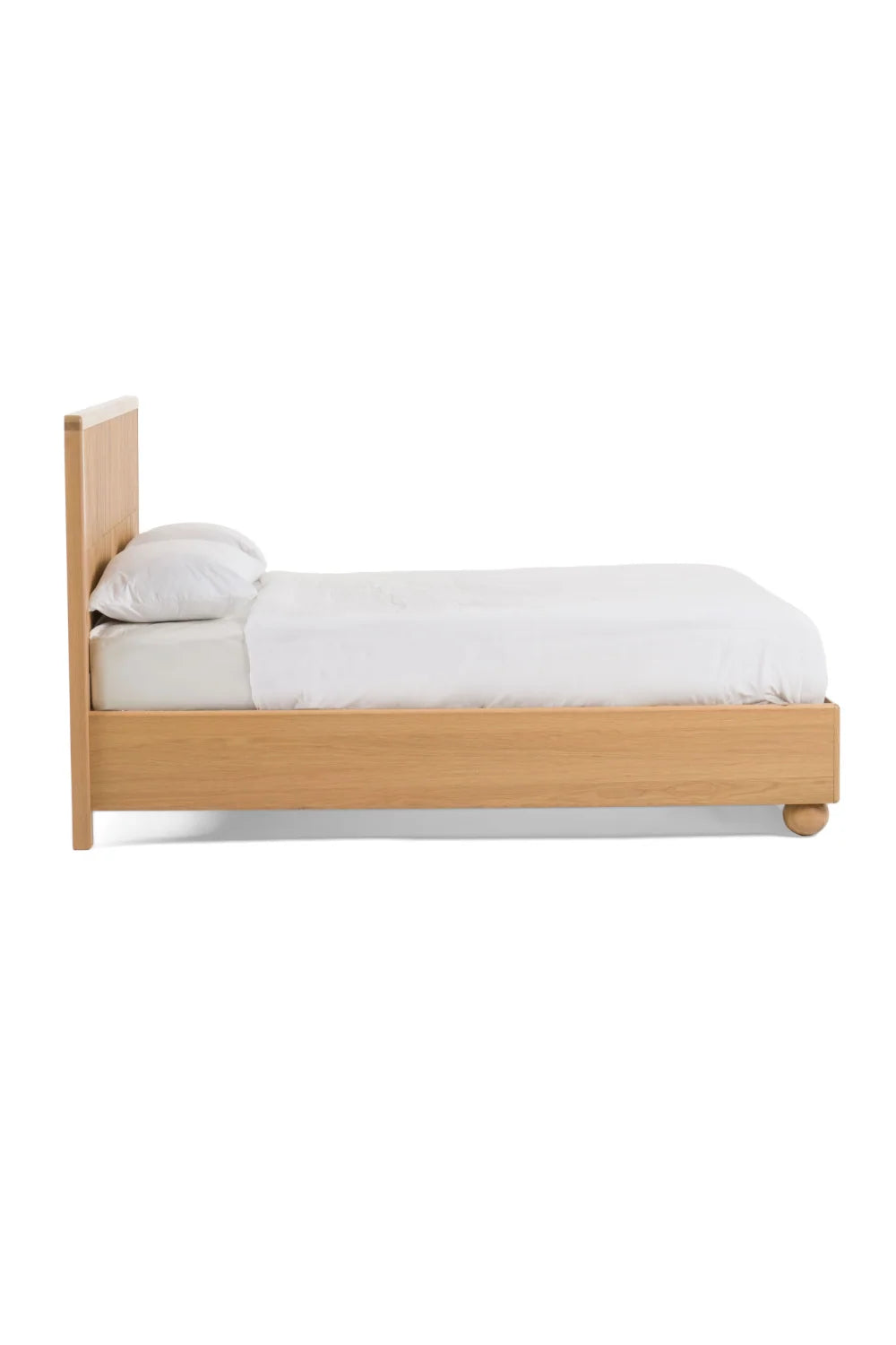 Luxury Modern Fluted Oak Bed European Style for Villa