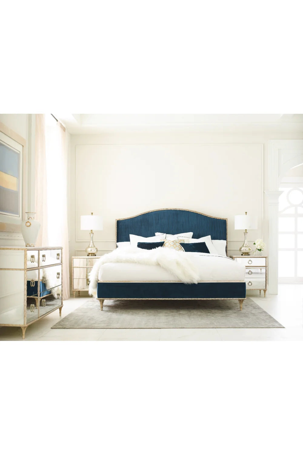 Luxury Modern Fontainebleau Mirrored Nightstand European Style for Villa
