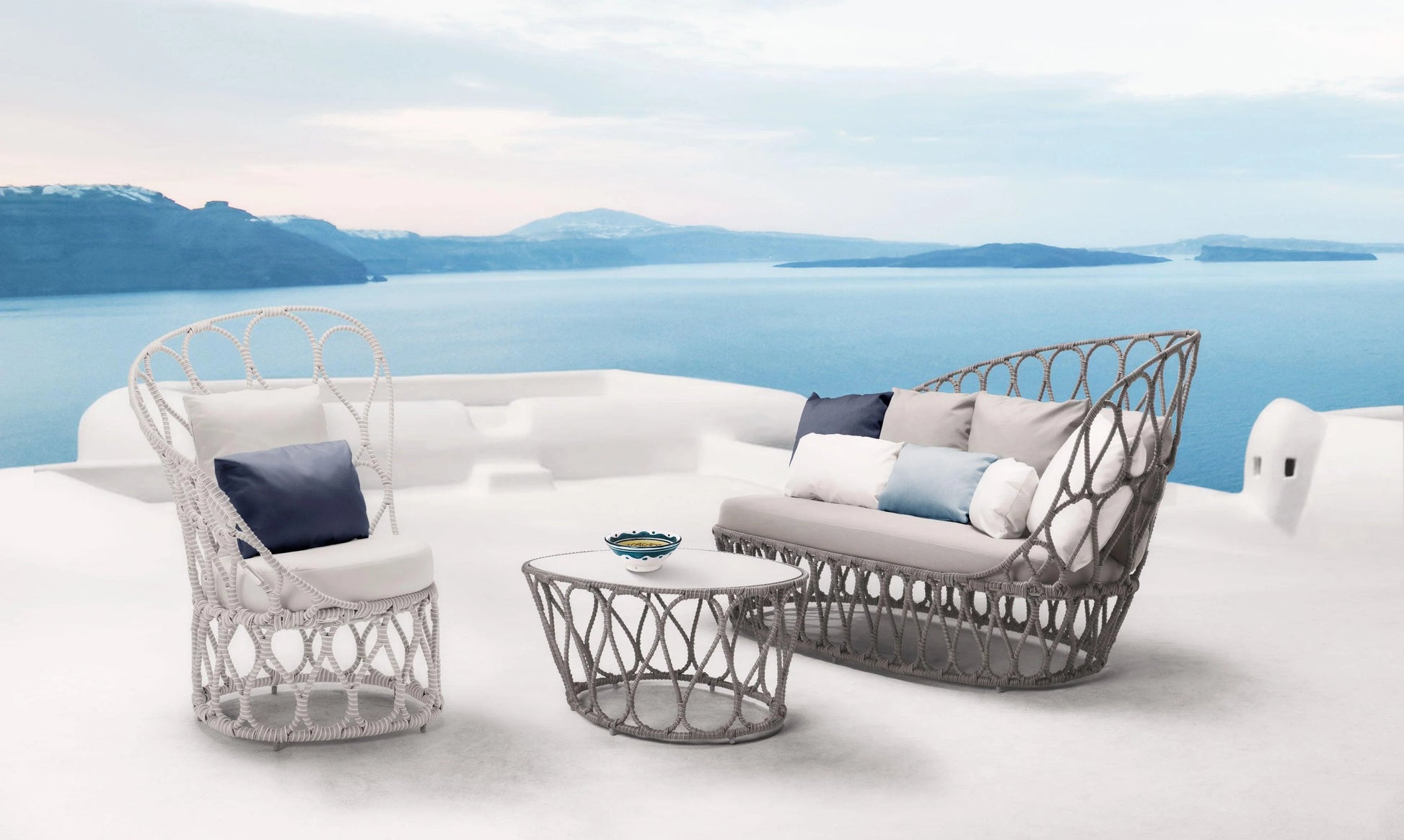 Luxury Modern Forma Coffee Table European Style for Villa