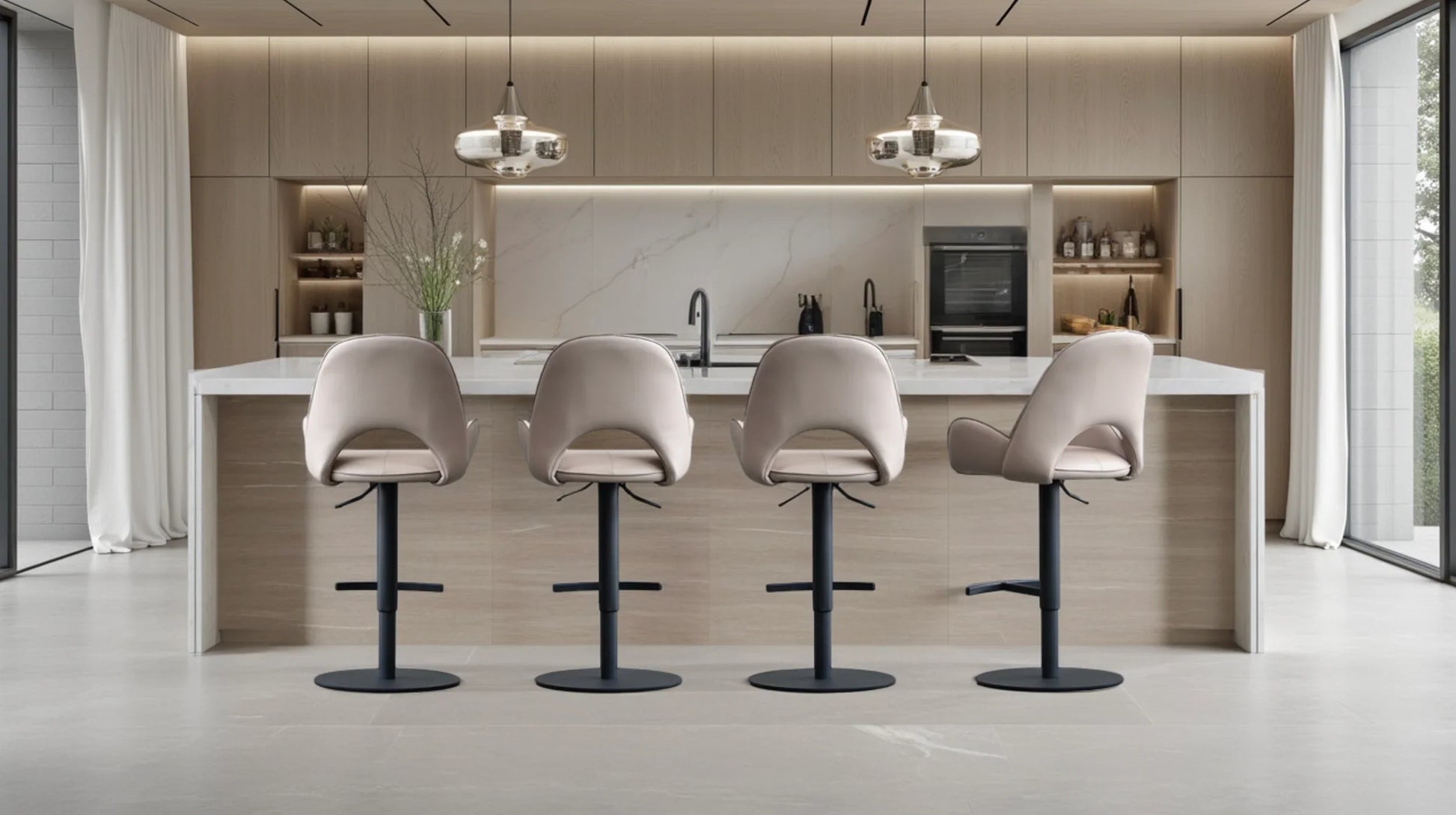 Luxury Modern Gabbana Bar Stool European Style for Villa