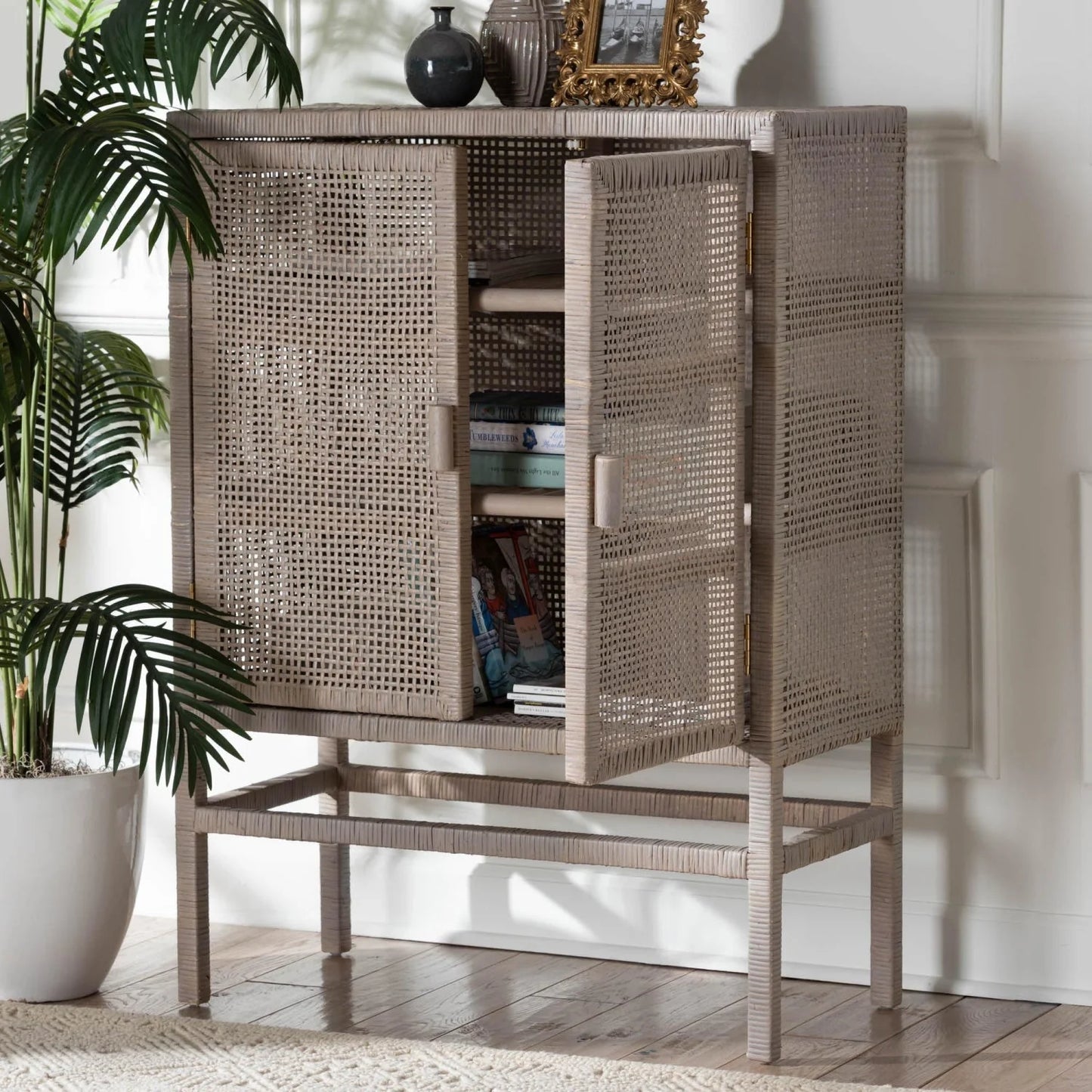 Luxury Modern Gray Rattan 2-Door Cabinet European Style for Villa