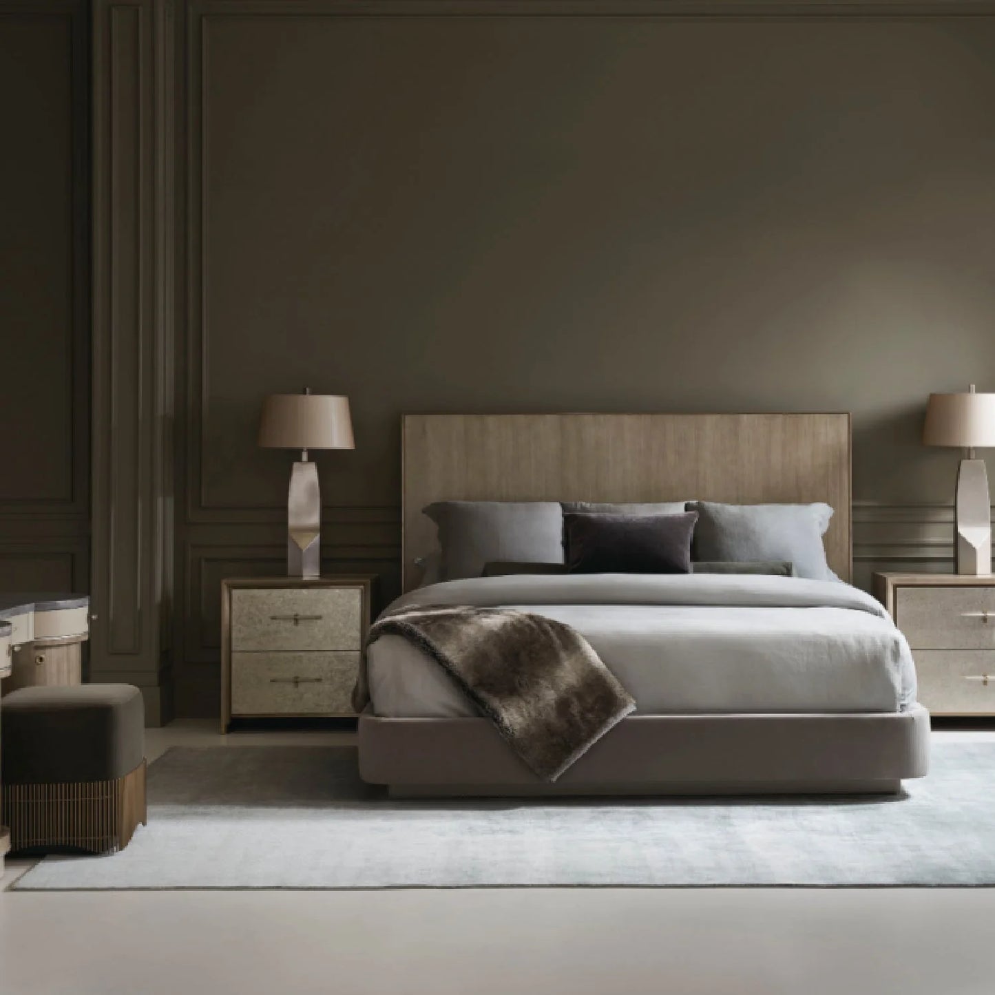 Luxury Modern Gray Upholstered Bed European Style for Villa