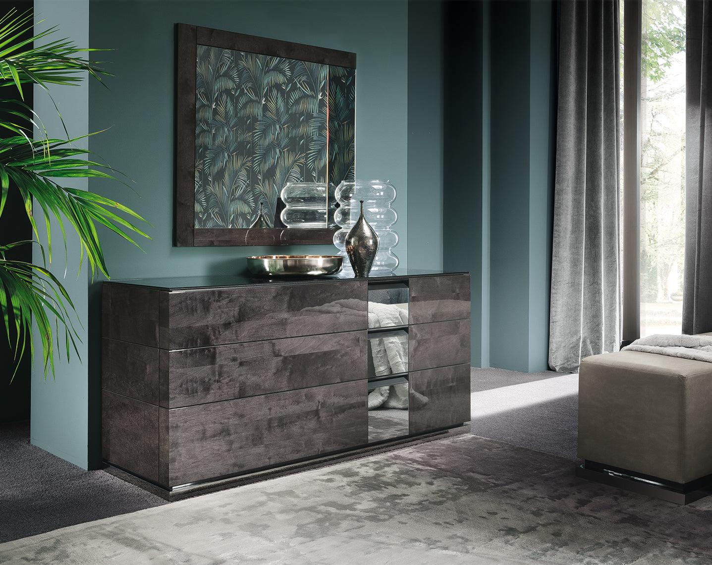 Luxury Modern Harriet Bedroom Set European Style for Villa