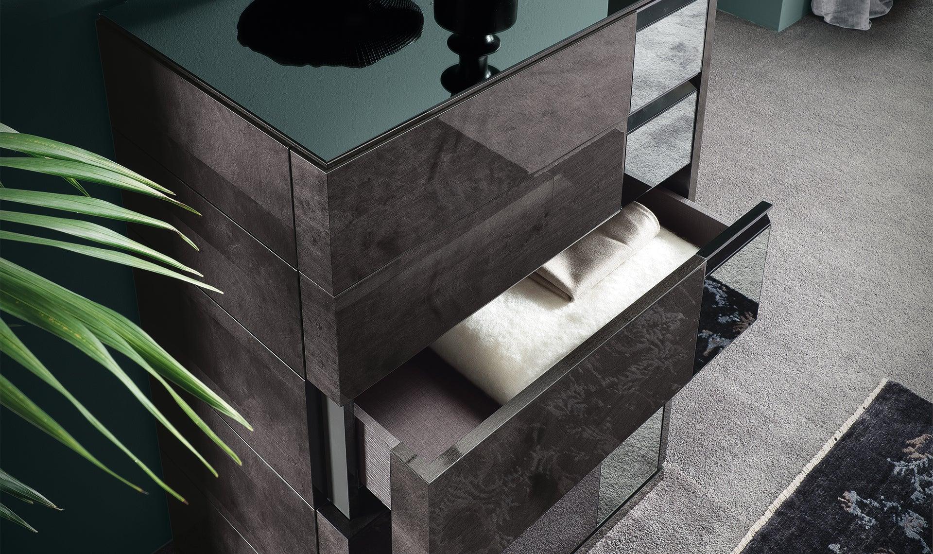 Luxury Modern Harriet Bedroom Set European Style for Villa