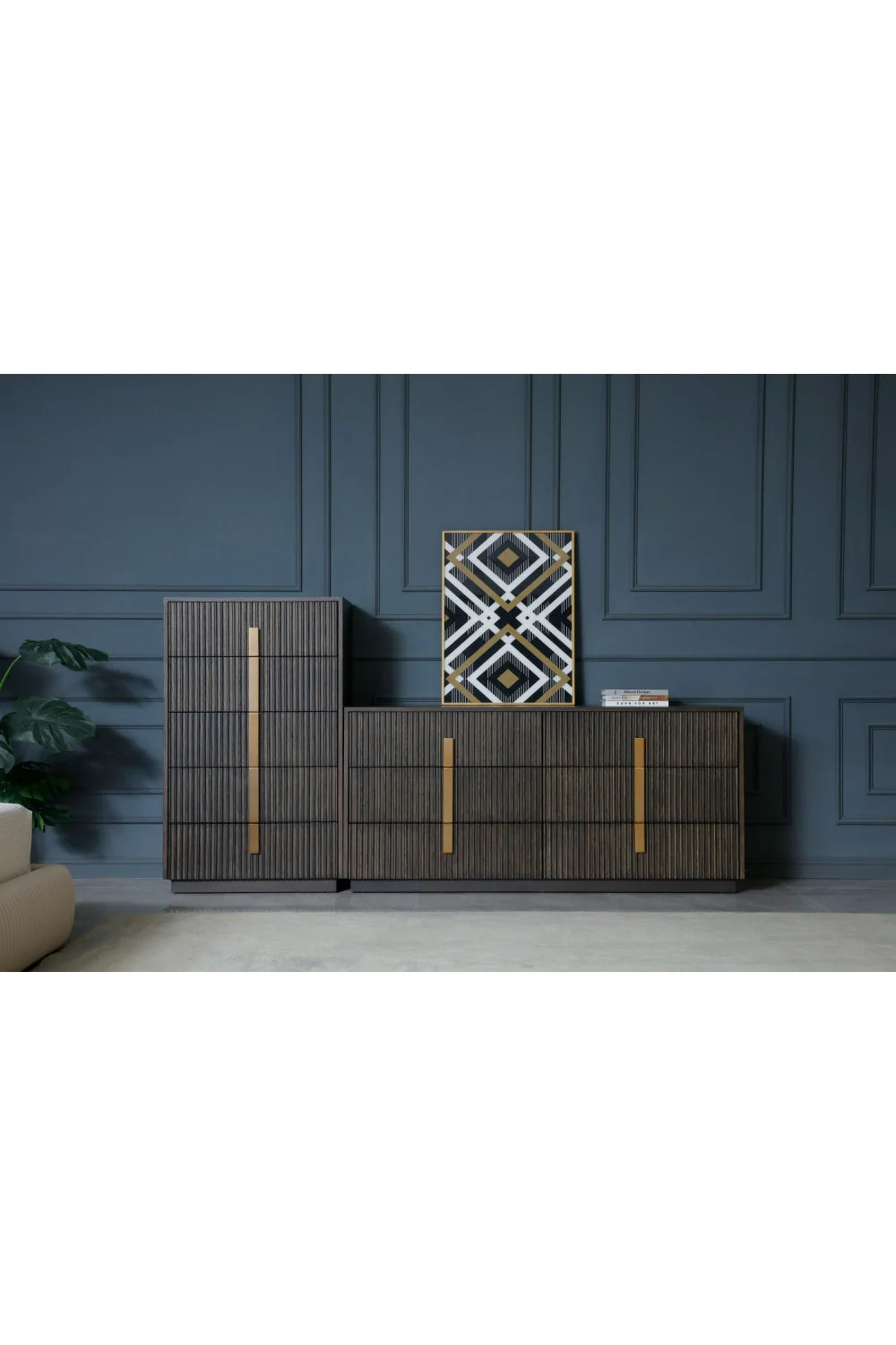 Luxury Modern Hortman 5-Drawer Chest European Style for Villa