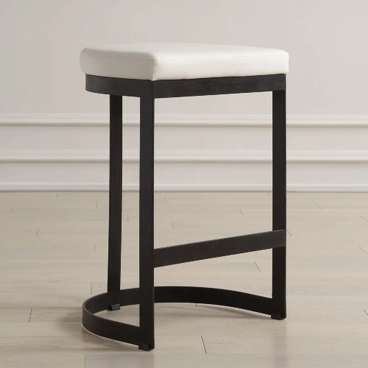 Luxury Modern Iron Arched Counter Stool European Style for Villa