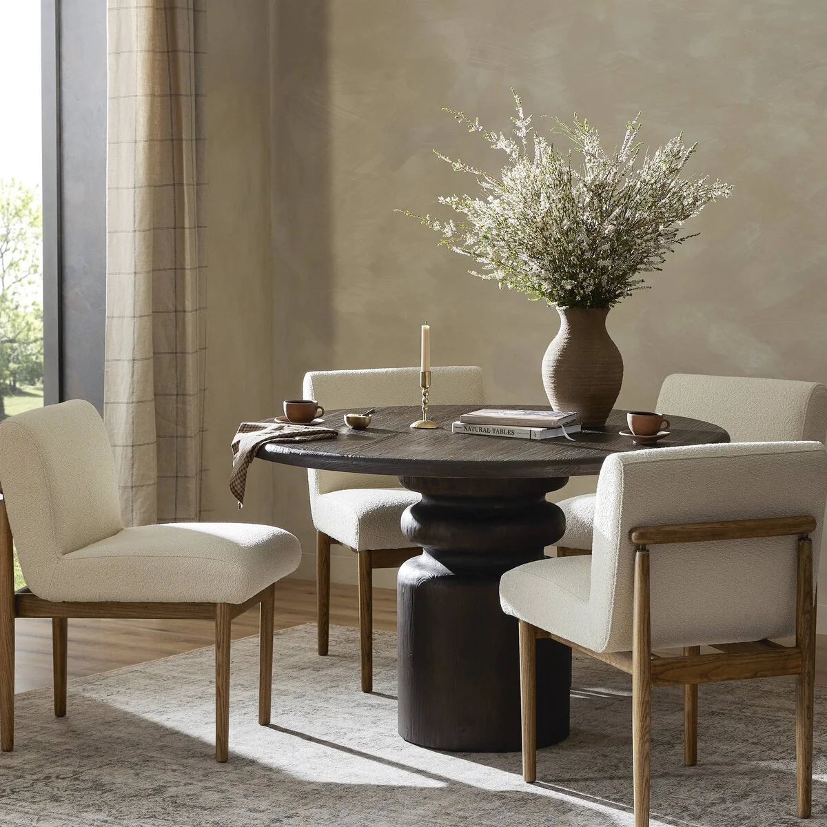 Luxury Modern Kerrville Dining Table European Style for Villa
