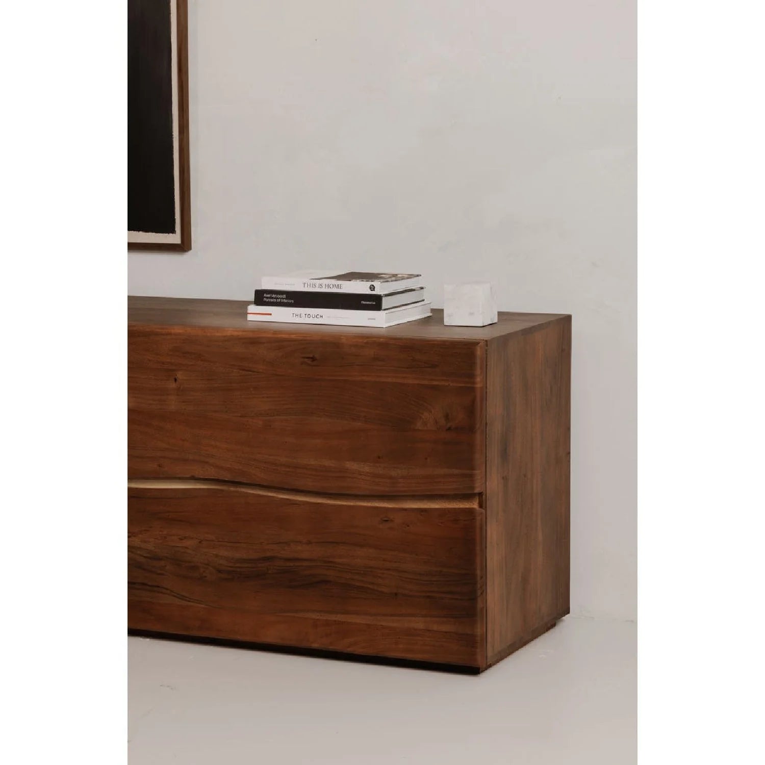 Luxury Modern Live-Edge Acacia 4-Drawer Dresser European Style for Villa