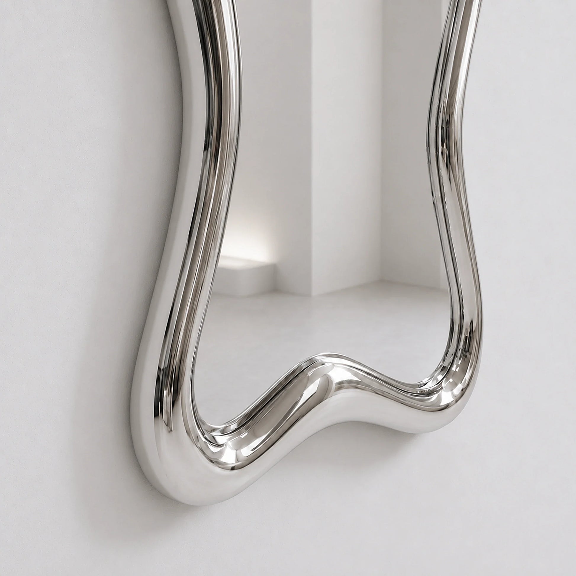 Luxury Modern Nimbus Chrome Mirror European Style for Villa