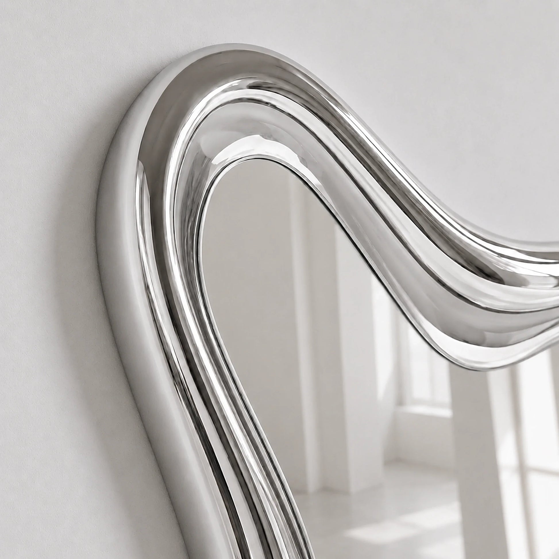Luxury Modern Nimbus Chrome Mirror European Style for Villa