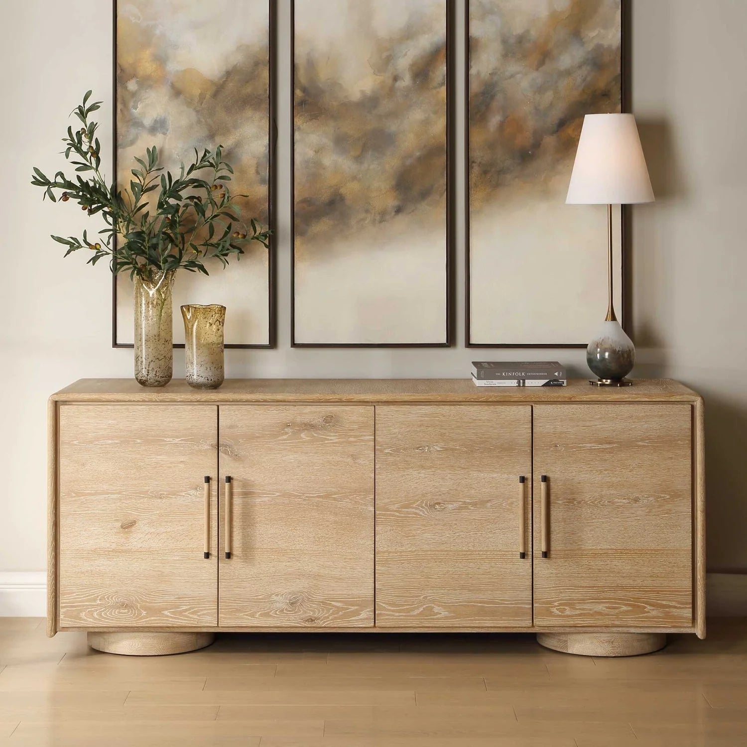 Luxury Modern Oak 4-Door Cabinet European Style for Villa