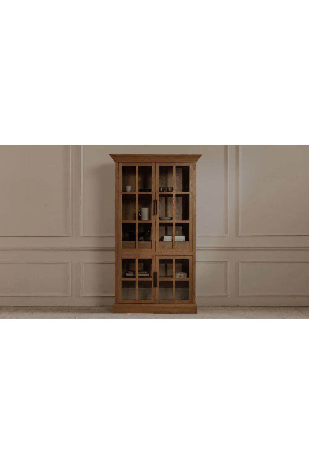 Luxury Modern Oak 4-Door Tall Cabinet European Style for Villa
