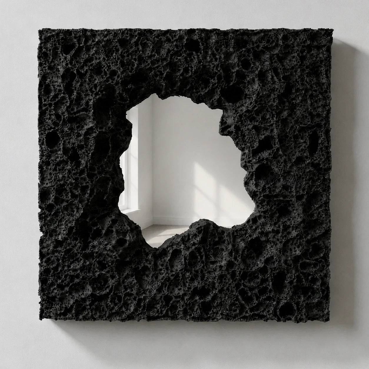 Luxury Modern Obsidian Breach Mirror European Style for Villa
