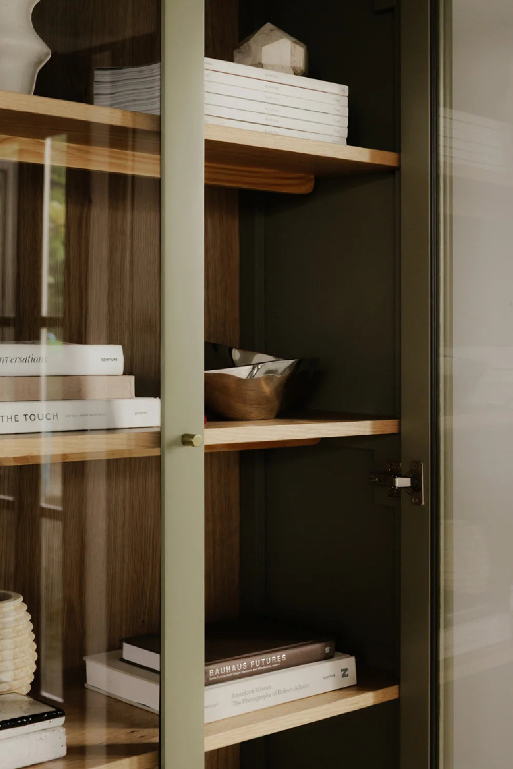 Luxury Modern Pine Glass Display Cabinet European Style for Villa
