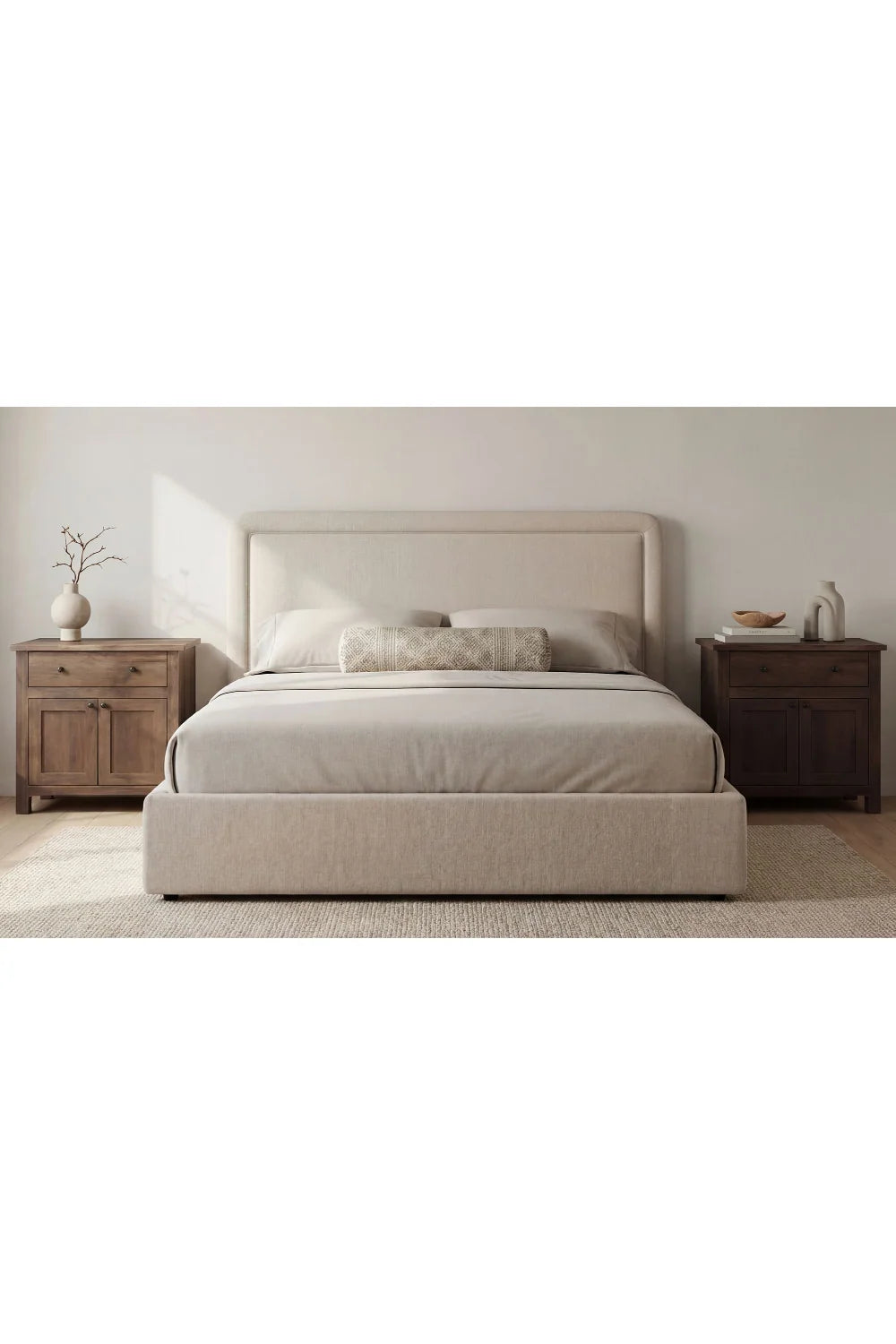 Luxury Modern Piped Detail Storage Bed European Style for Villa