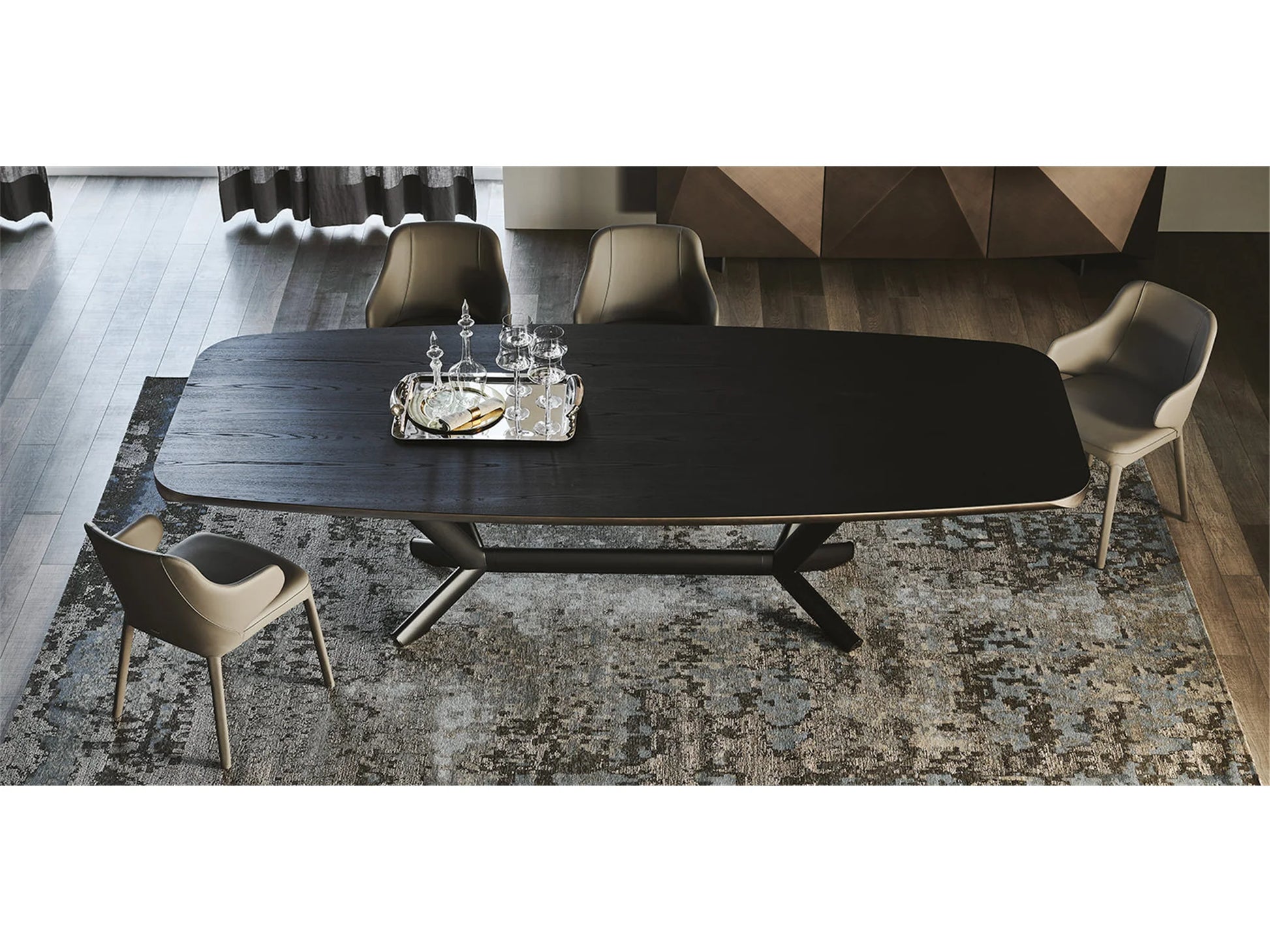 Luxury Modern Planer Dining Table European Style for Villa