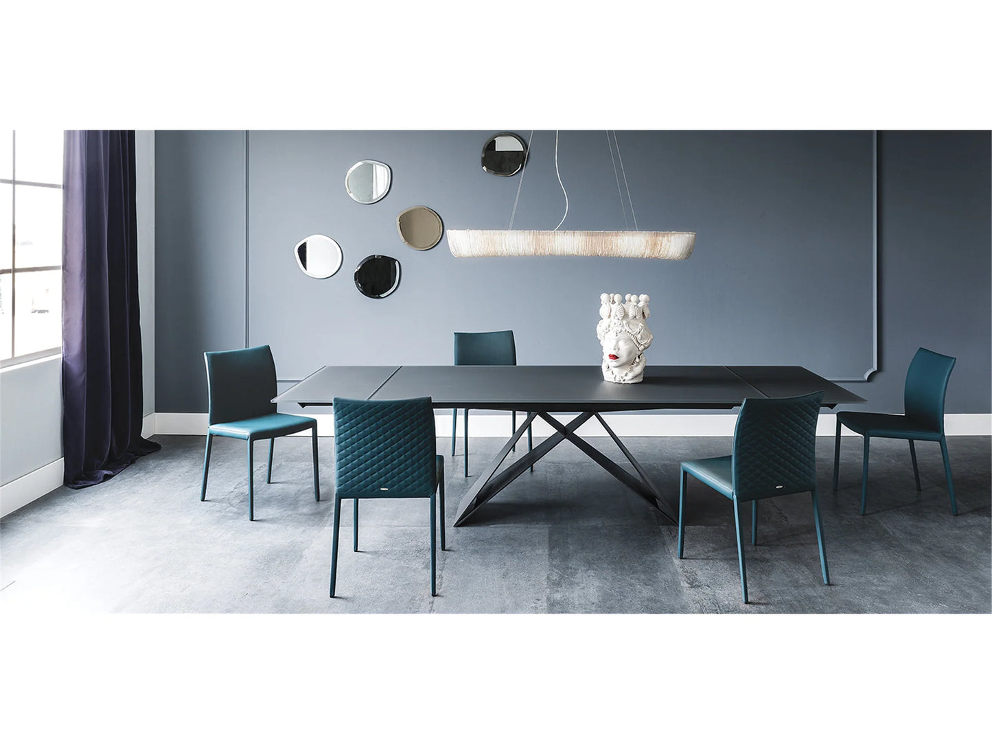 Luxury Modern Premier Drive Dining Table European Style for Villa