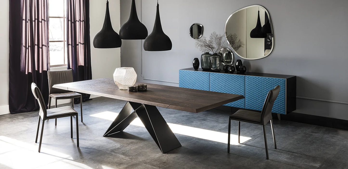Luxury Modern Premier Wood Drive Dining Table European Style for Villa