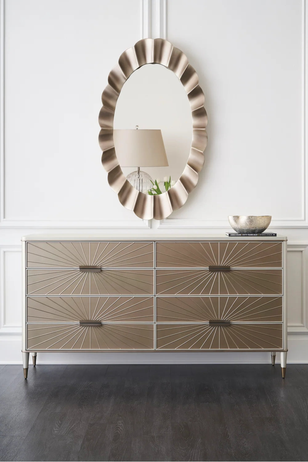 Luxury Modern Radial Patterned Glass Dresser European Style for Villa