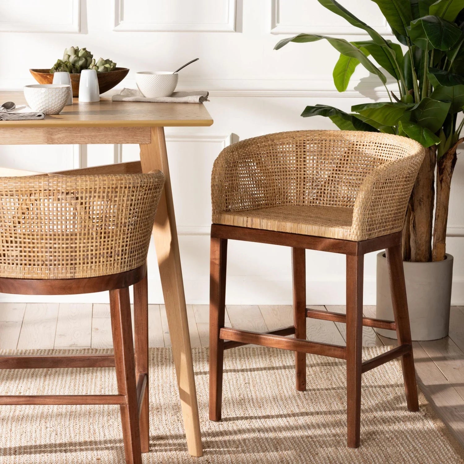 Luxury Modern Rattan Counter Stool European Style for Villa