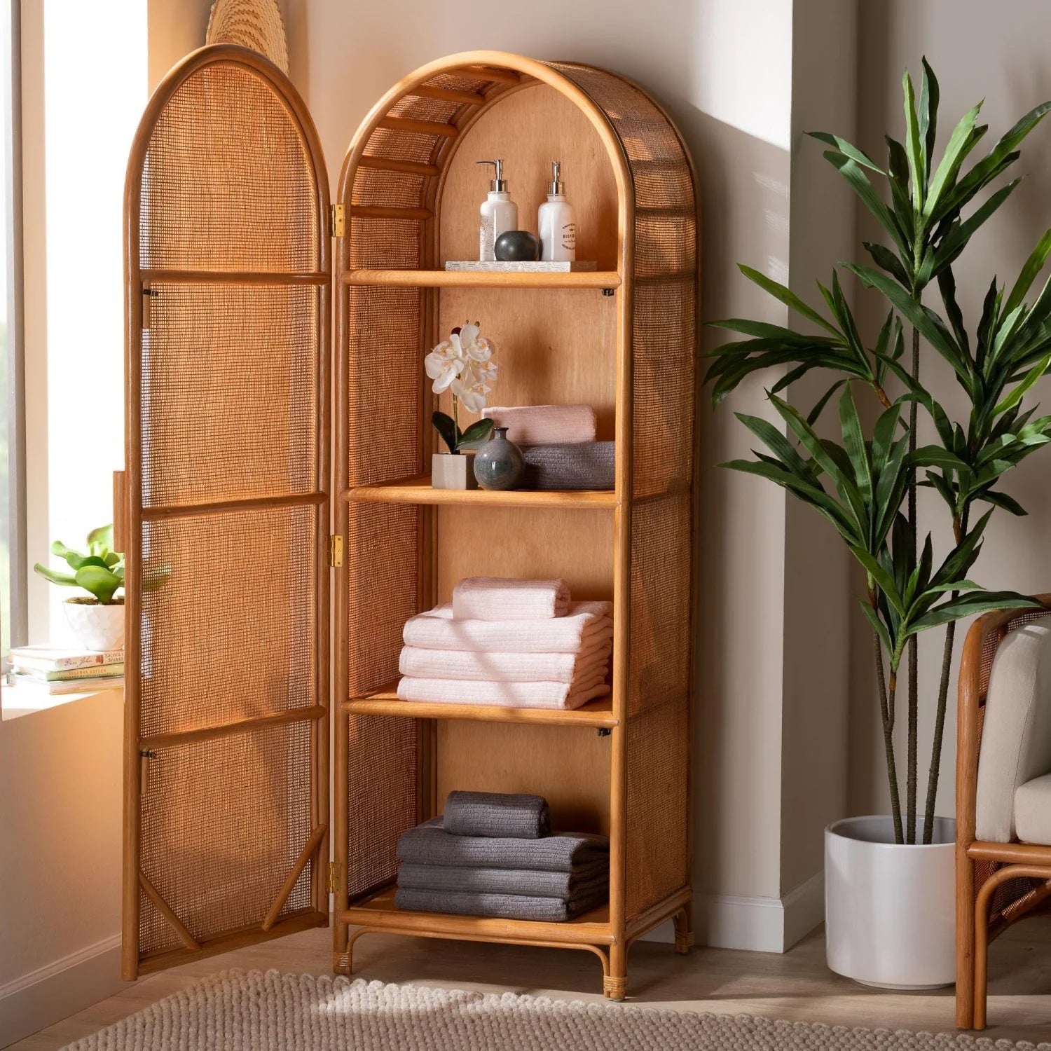 Luxury Modern Rattan Storage Cabinet European Style for Villa