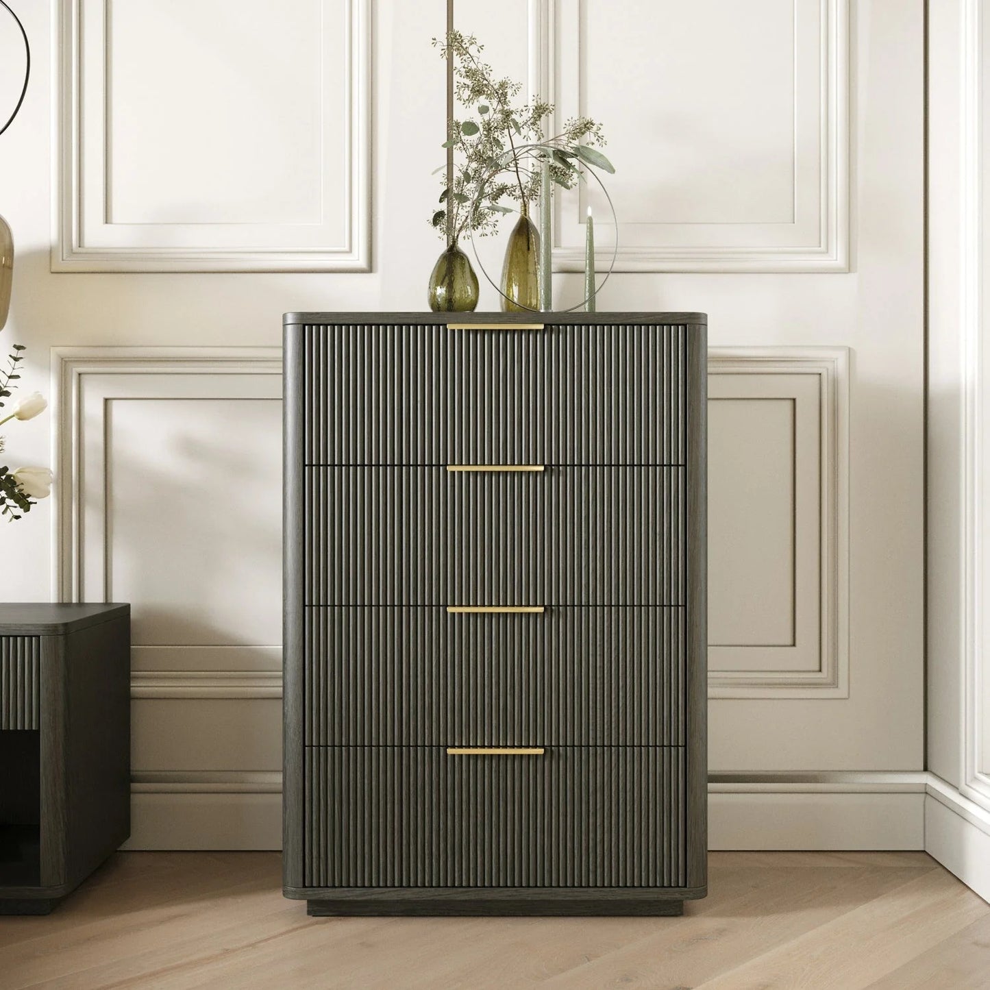 Luxury Modern Reeded Wood 4-Drawer Chest European Style for Villa