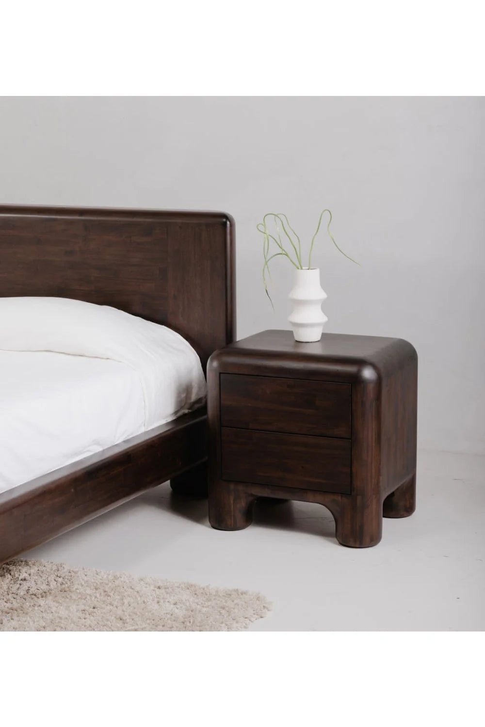 Luxury Modern Rowan 2-Drawer Nightstand European Style for Villa