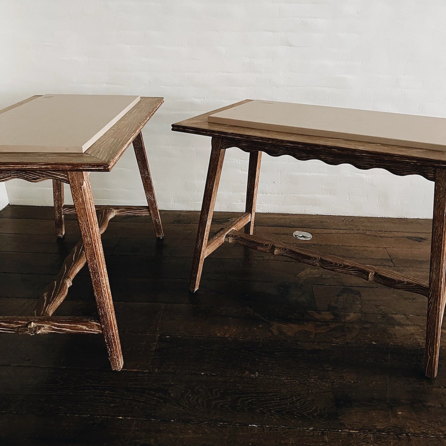 Luxury Modern Scalloped Side Table European Style for Villa