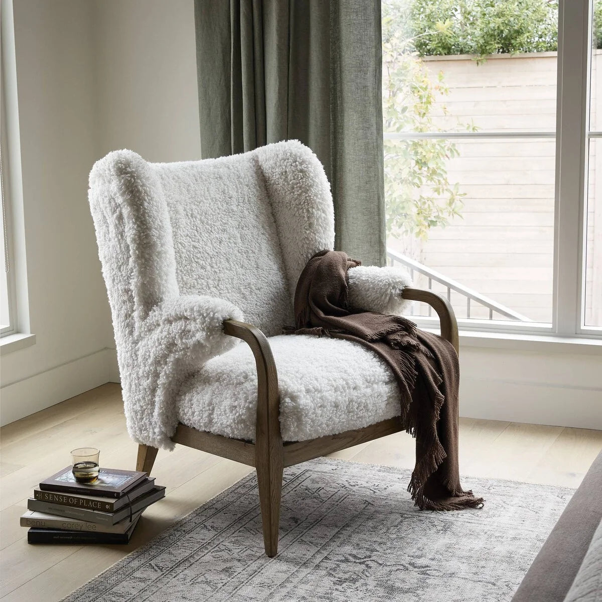Luxury Modern Sedoni Accent Chair European Style for Villa