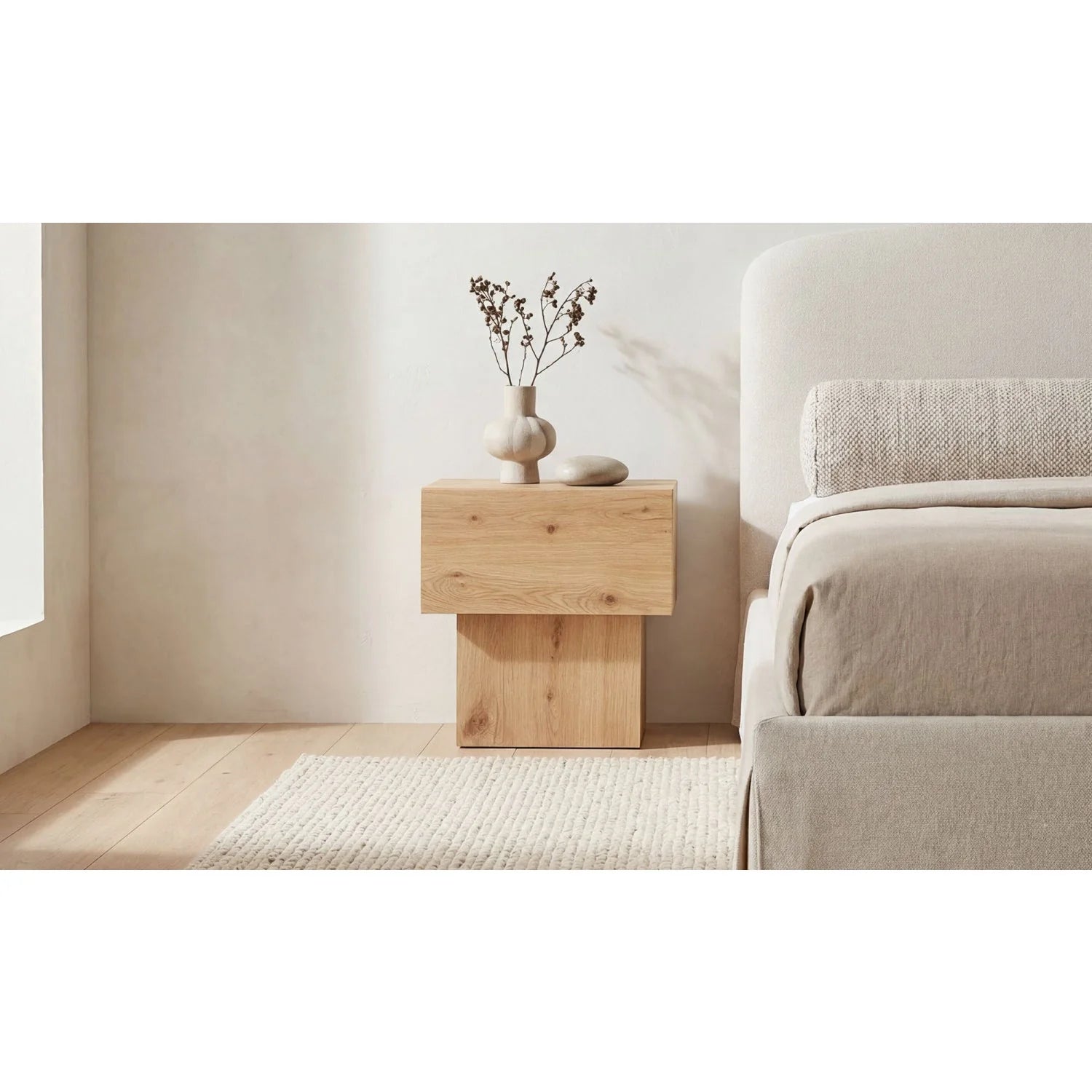 Luxury Modern Shawn Block Nightstand European Style for Villa