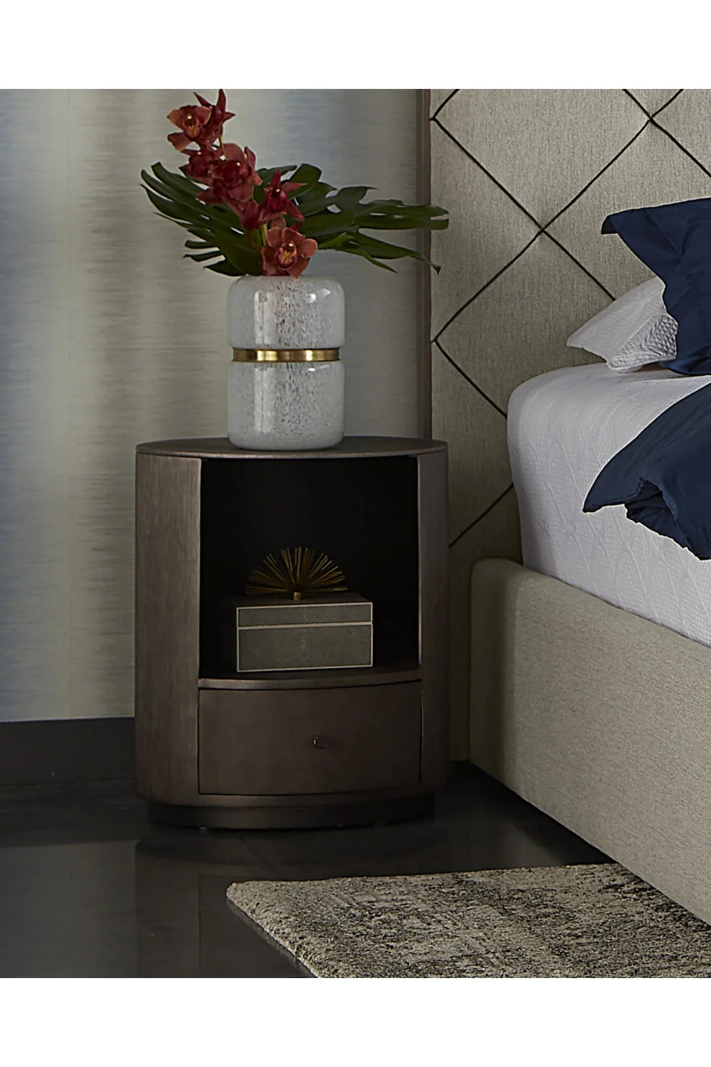 Luxury Modern Siena 1-Drawer Nightstand European Style for Villa